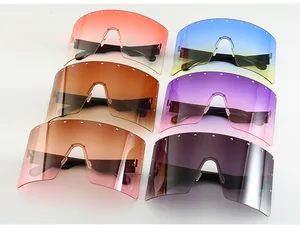 2019 8219 Amazon aliexpress Hot sales fashion sunglasses  Oversize rimless PC Ocean sea colour goggles