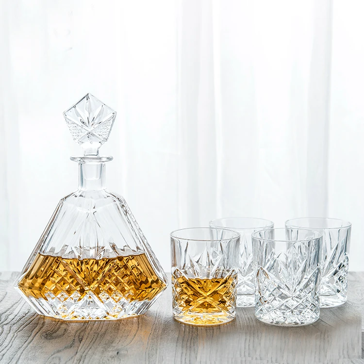 Elegant 23 oz LeadFree Crystal Triangular 5 Pieces Wine Decanter Set