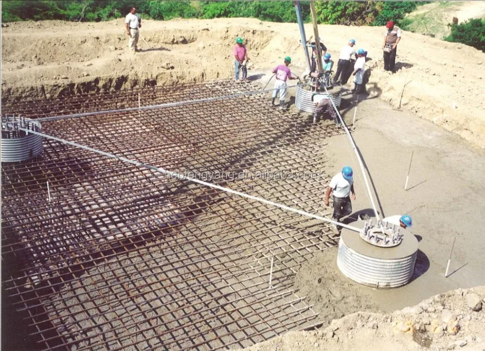 Triangular Tower Installation Communication BTS FM Radio TV Satellite Tubular Steel Tower