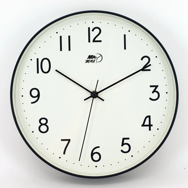 

Simple style black white Decorative Plastic Wall Clock china, Customized color