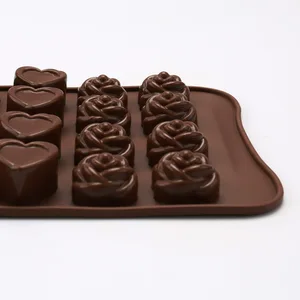 Heat Resisting Silicone Heart Chocolate Mould Flower Heart Cube Shape Food Grade  Custom Chocolate Mould