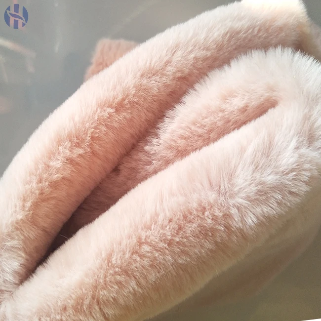 
Factory 100% Polyester Tissavel Long Pile Fake Fur Fabric For Toys Or Garment 