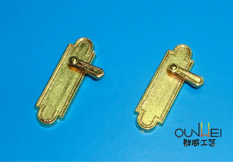 small hinges for dolls houses