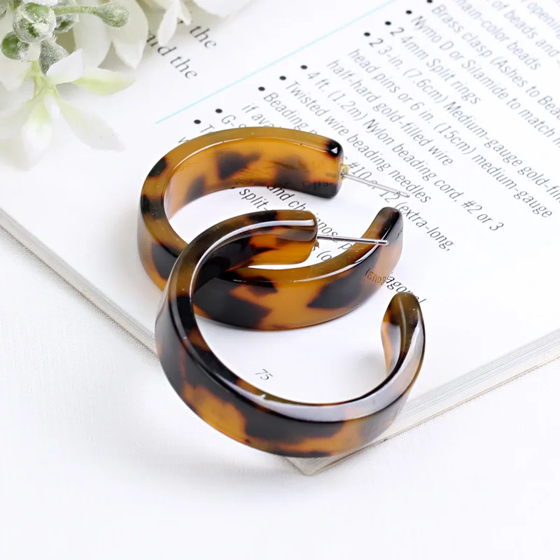 

2019 New Arrival Statement Jewelry 4CM Diameter 1CM Wide Chunky Style Tortoiseshell Round Circle Acrylic Hoop Earrings For Girls, As picture