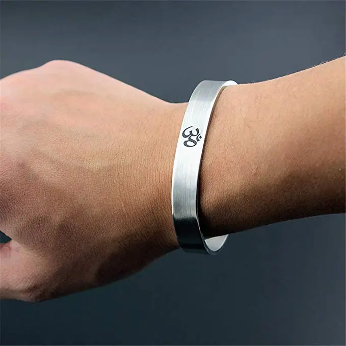 cuff bracelet (1).jpg