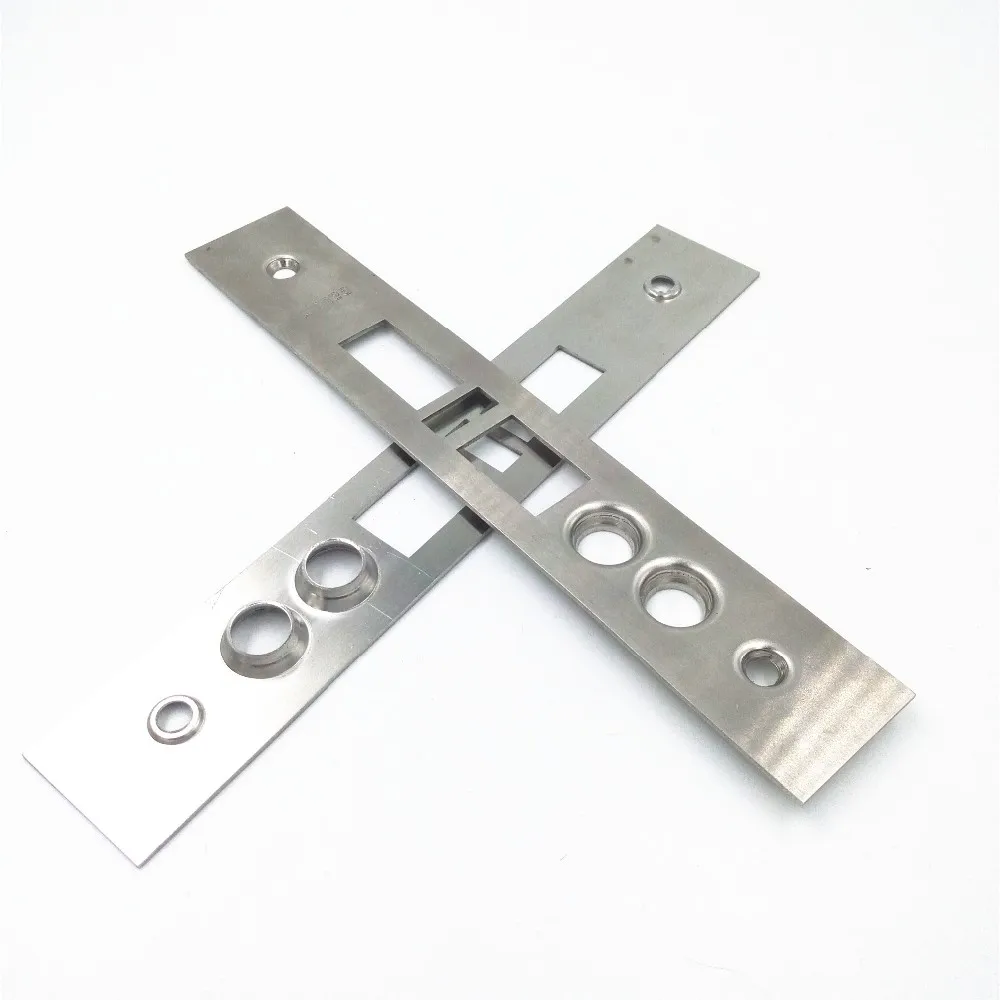 Custom Adjustable Stainless Steel Stamping Door Lock Strike Plate