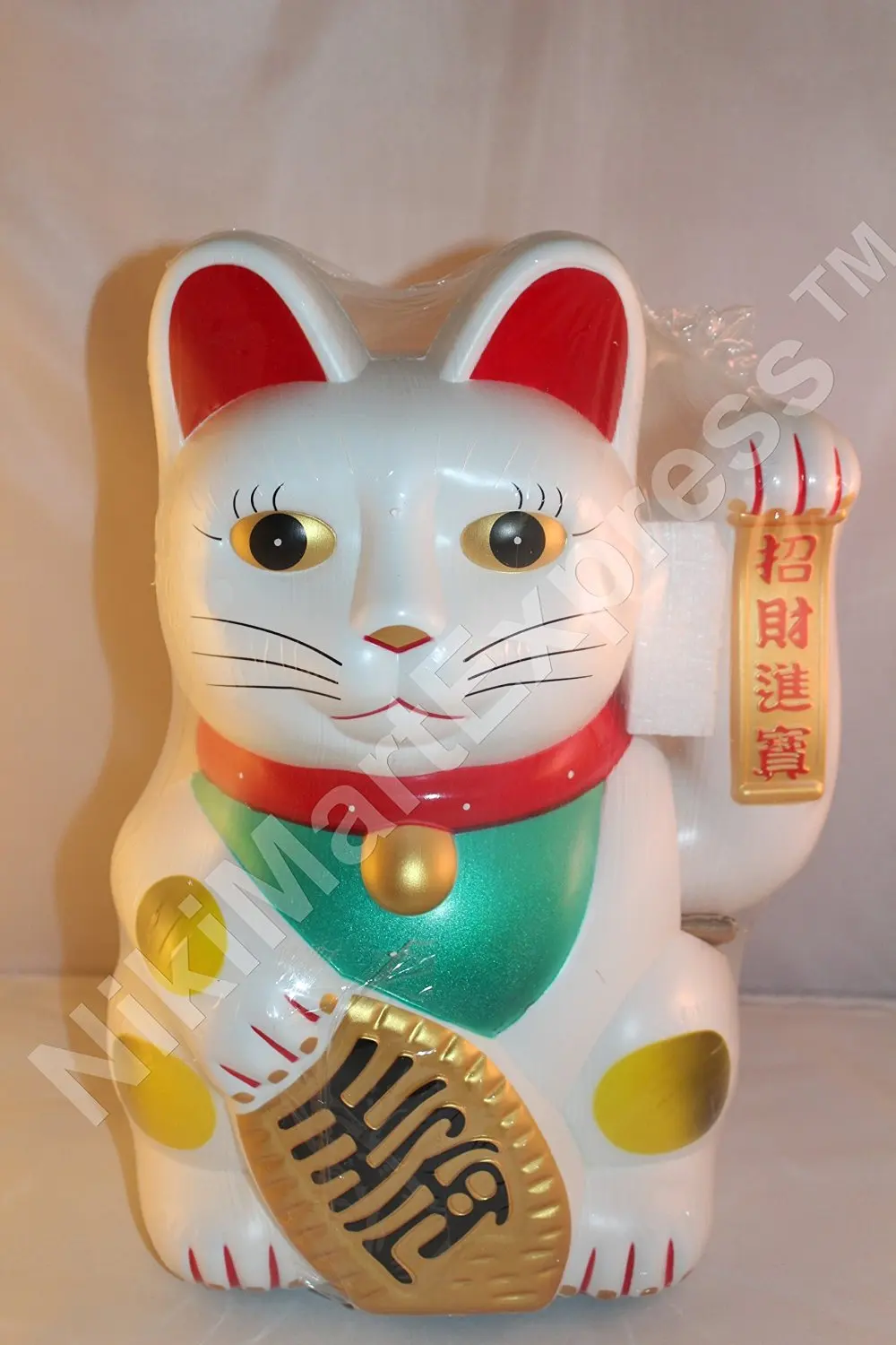 large maneki neko