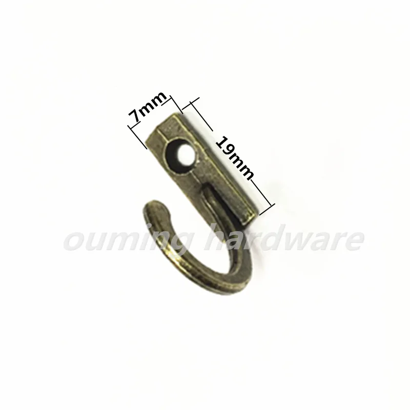 Ochoos 10pcs 21mm Bronze Metal Door Wall Hooks Hanger Small Antique Hooks Wall Hanger Curved Buckle Horn Lock Clasp Hook for Wooden Color: Silver Ochoos 10pcs 21mm Bronze Metal Door Wall Hooks Hanger Small Antique Hooks Wall Hanger Curved Buckle Horn Lock Clasp Hook for Wooden Color: Silver