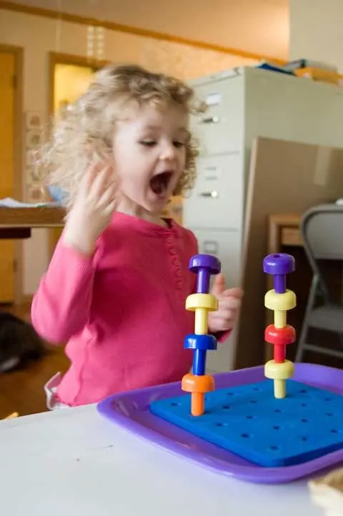 Kids Eyes And Hands Coordination Training Tools Peg Board Set