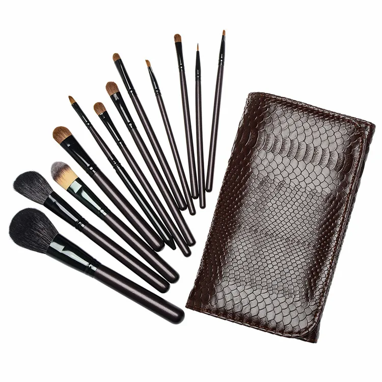 custom logo makeup brush.jpg