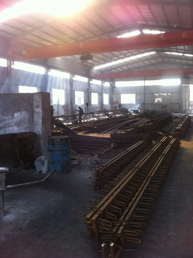 Modular/finger/elastomeric/asphalt bridge expansion joints types