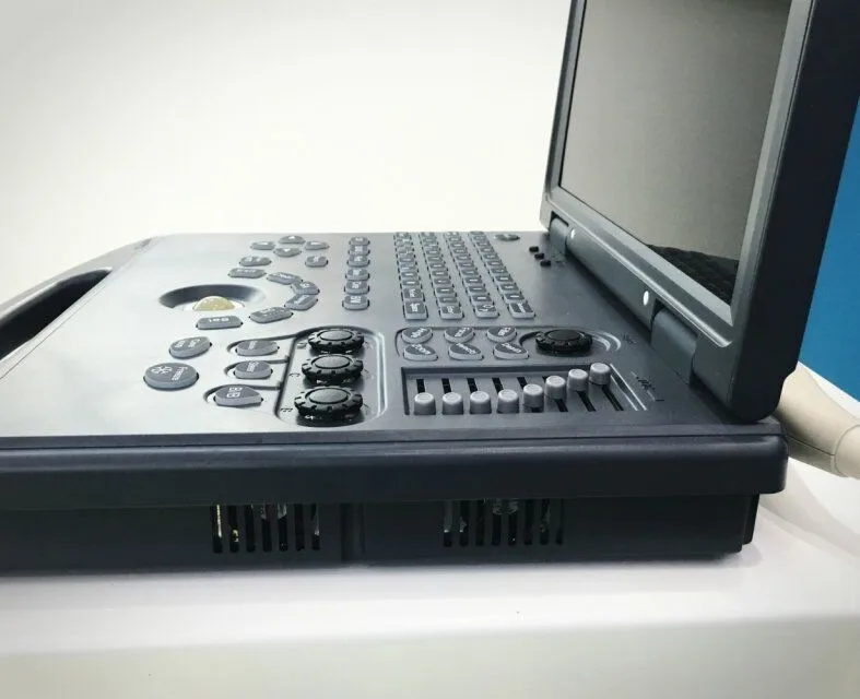 Doppler color Ultrasonido equipos Laptop/portable 3d ultrasound scanner portable color doppler ultrasound