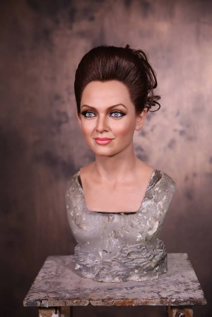 Super Realist Silicone Bollywood Celebrity Wax Statues Of Aishwarya Rai Buy Wax Statue