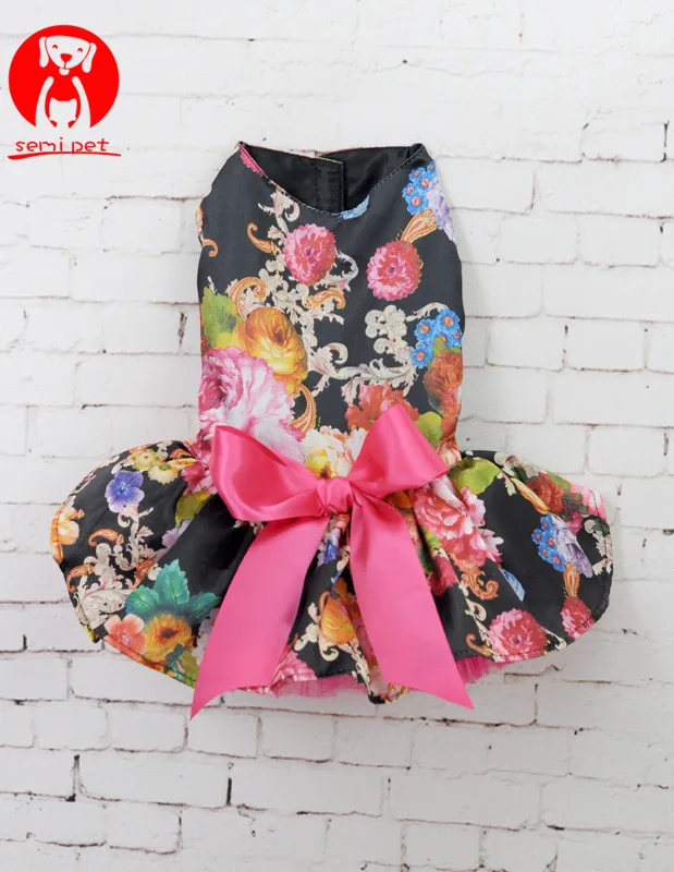 

Pet Dog Clothes Summer Dog Dress for Small Dogs Clothing Wedding Skirts Lovely Cat Dresses Party Pet Apparel