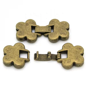 2019 new design Petal shape jewelry clasp Custom Leather Bracelet Clasps Components