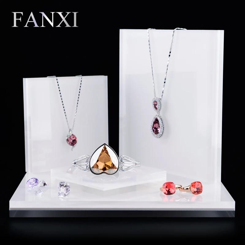 

Wholesale factory custom white plexiglass jewellery display holder for rings earrings necklace acrylic jewelry block
