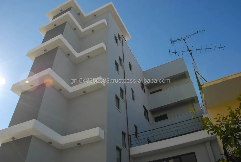 
Business property in a commercial area in Greece 