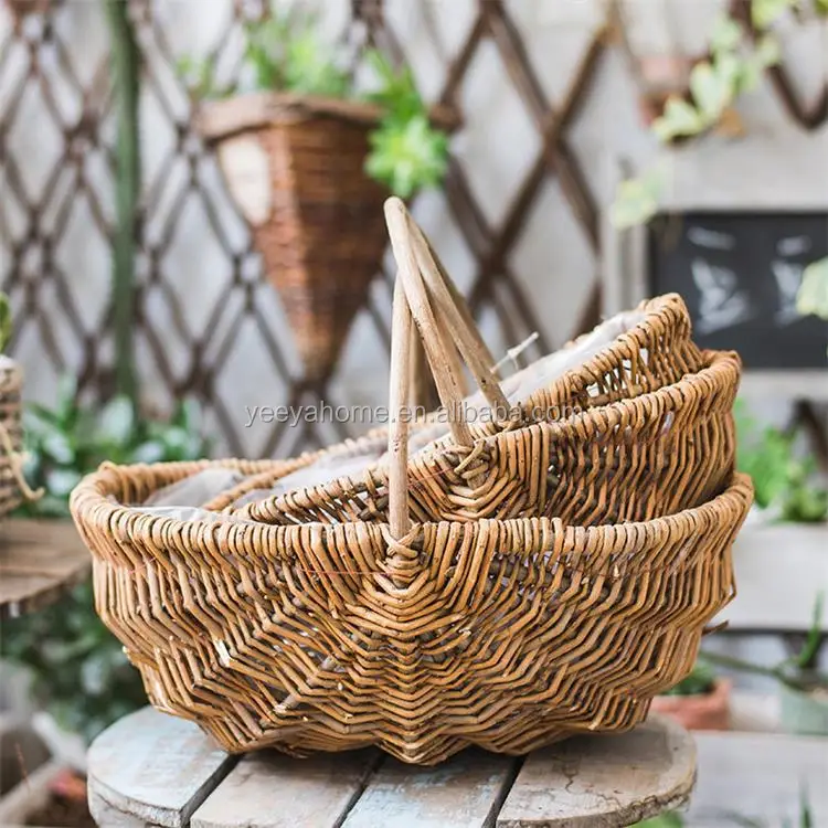 unpeeled wicker basket.jpg