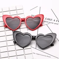 

2019 New love sunglasses wholesale fashion peach heart sunglasses