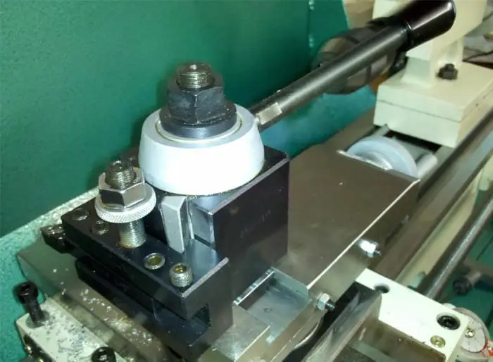 Wedge Type Quick Change Tool Post