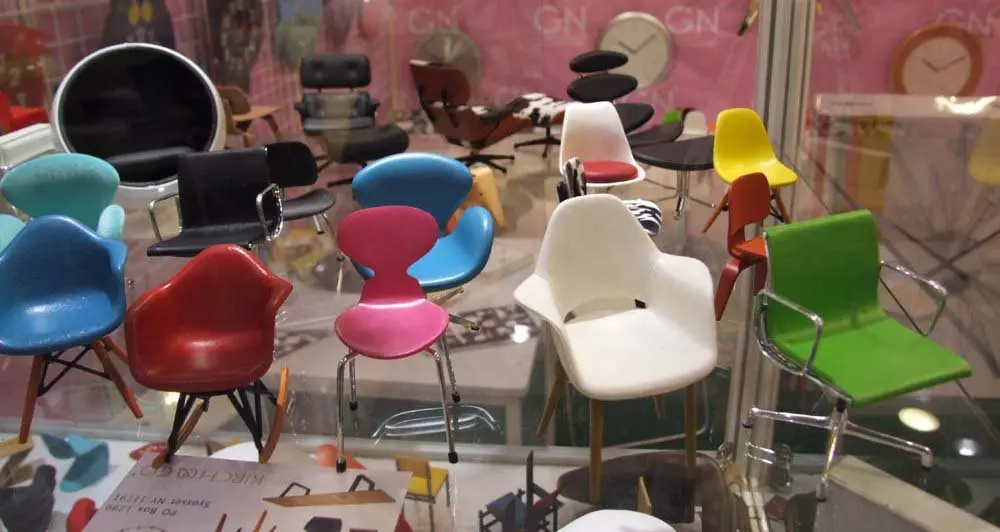 Miniature Designer Chairs Eames Mini 