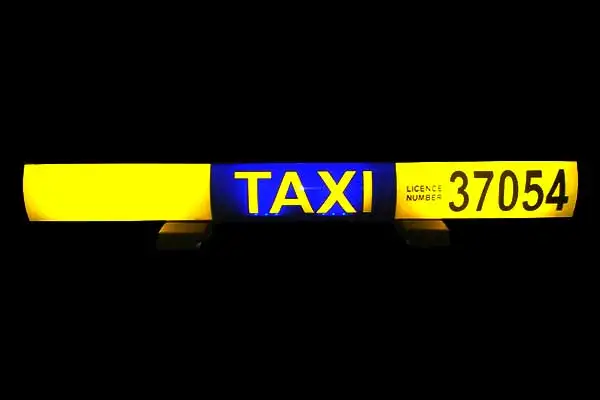 Hot sale waterproof ads digital 12V led car taxi roof top advertising signs display