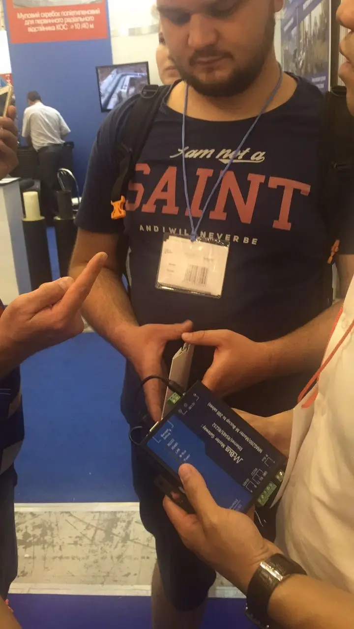 mmexport1514870473694.jpg