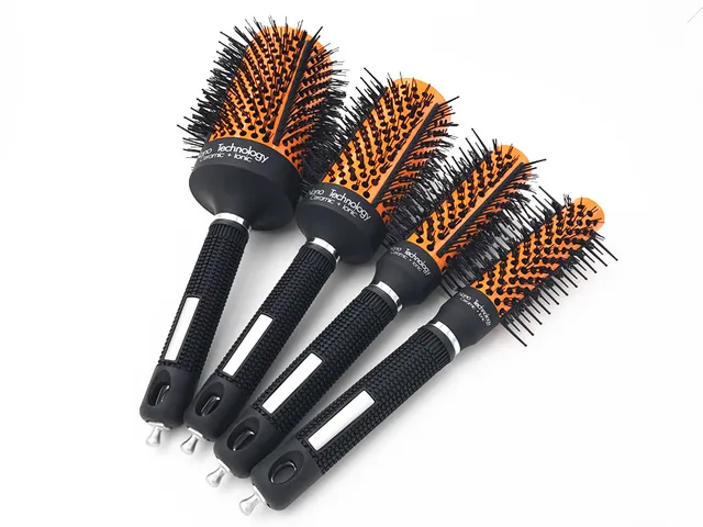 Heat Resistant Round Hair Brush Salon Barrel Hair Brush Set