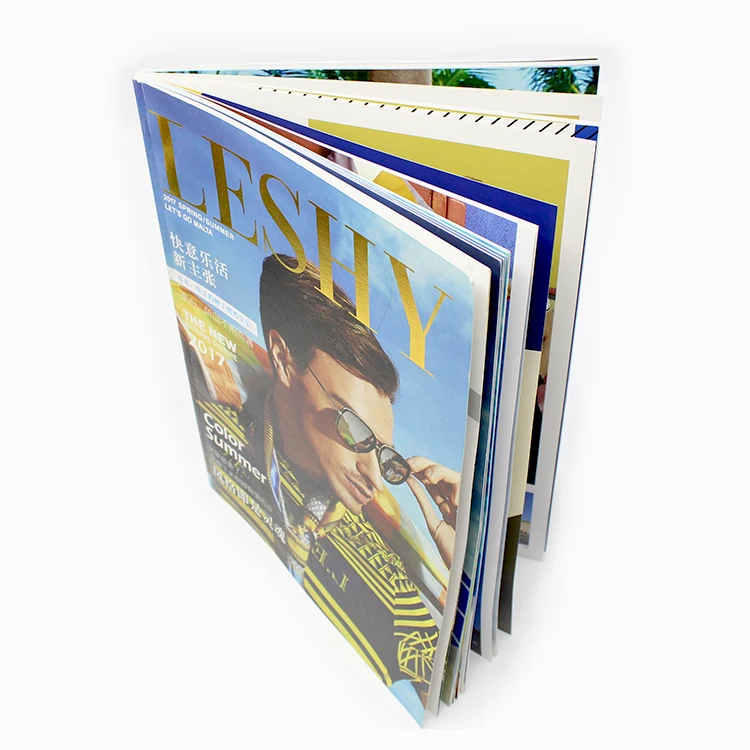 
a4a5a6 size Custom cheap full color pinrting fashion magazine /brochure for adult and student 