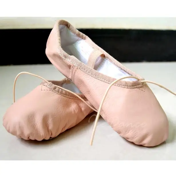 7000039 Manufacturer Wholesale Dance Shoes Leather Split Sole Ballet Shoes