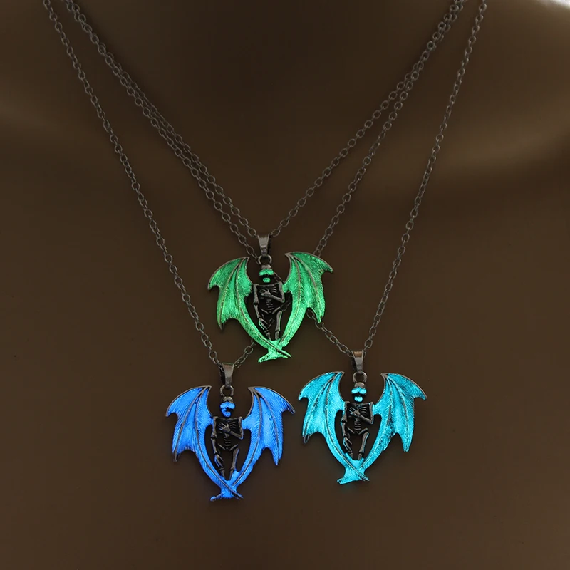 

Wholesale euro-american style personality glow in the dark fluorescent luminous skeleton bat skull pendant jewellery necklace, As pic