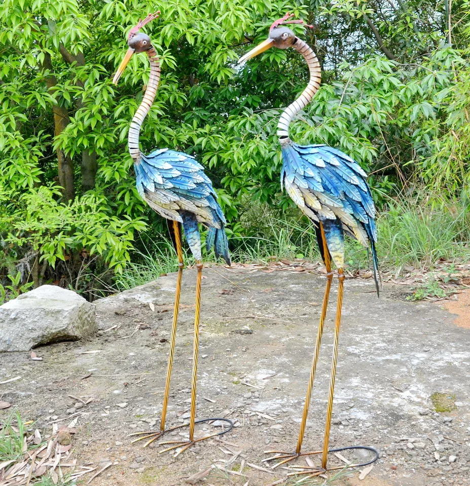 Outdoor Lawn Decor Iron Crane Bird Garden Metal Animal Figures - Buy 