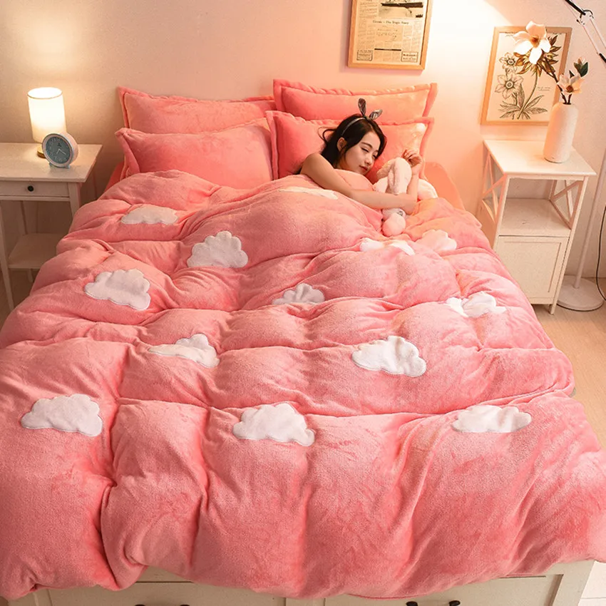 China Blanket Factory F 100 Polyester 3pc Cloud Printed Quilted