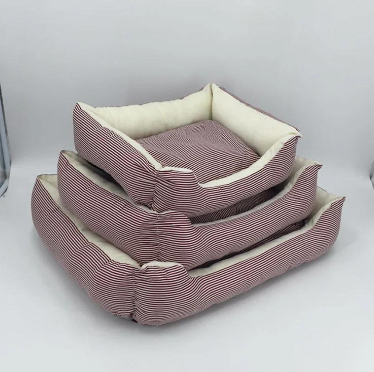 

China Manufacturer Striped Rectangle Plush Warm Pet Sofa Bed