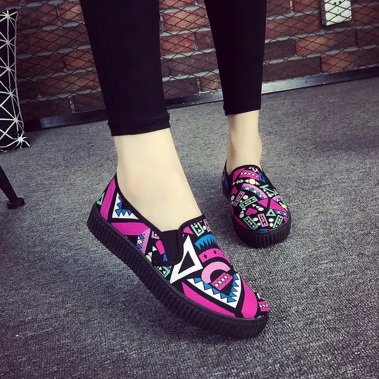

2022 new style china women canvas shoes wholesale woman casual shoes