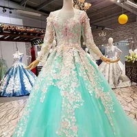 

124401 Green Wedding Dress 2018 Long Sleeves Appliqued 3D Flower Beading Vestido de noiva Sweep Train Princess Wedding Dress