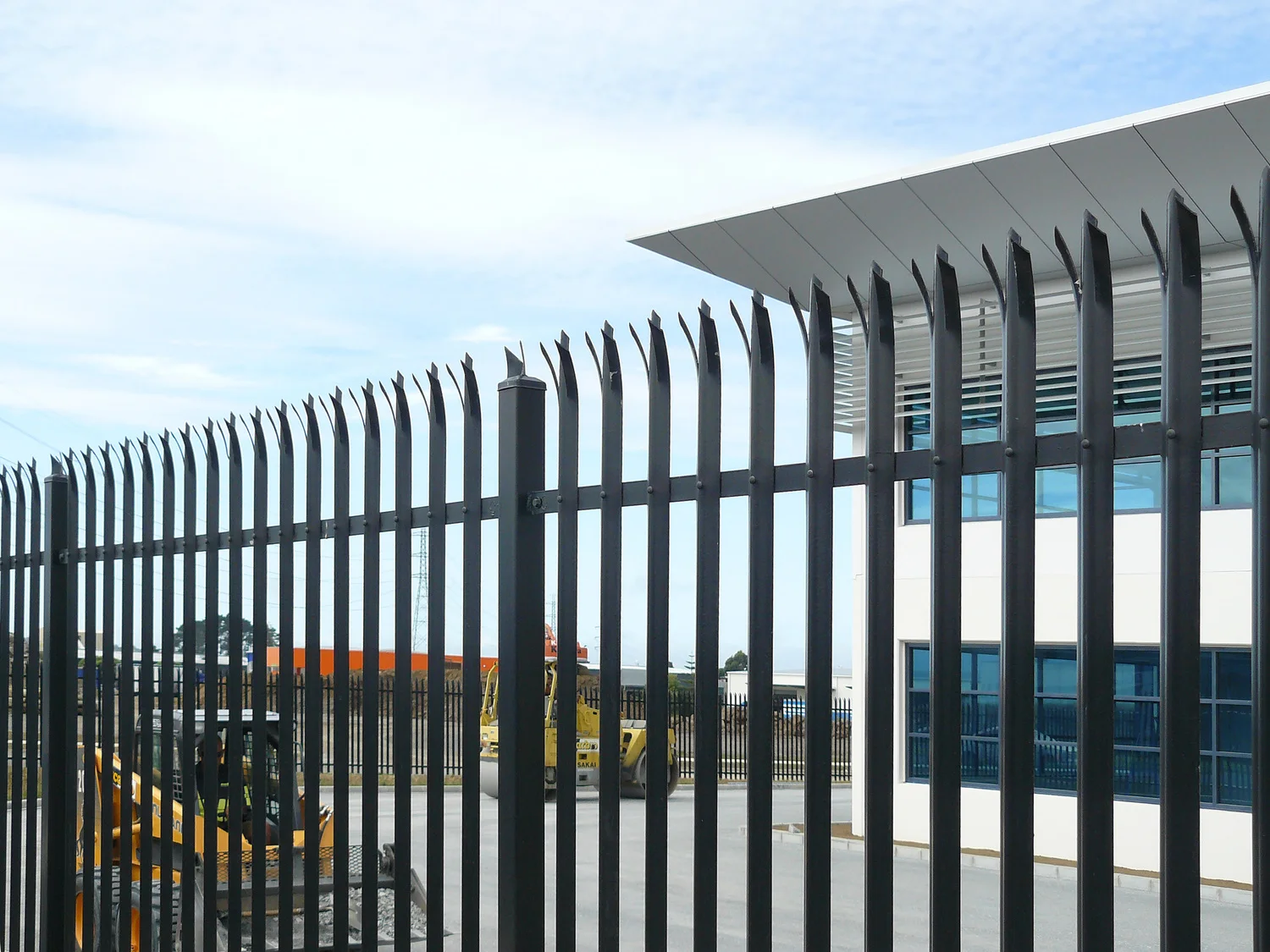 Australian Standard High Security Galvanized Steel Palisade Garden