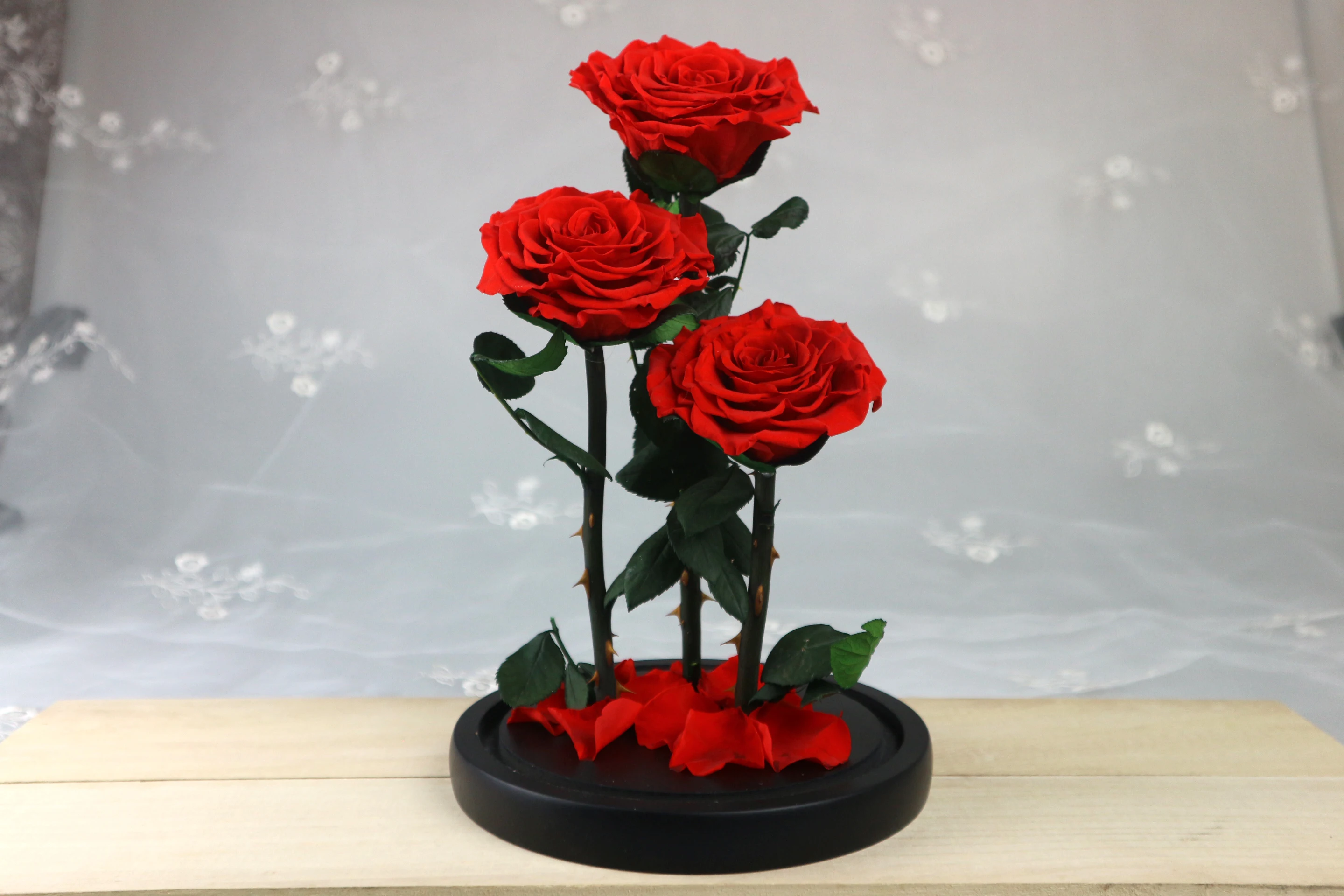 3 Unidades Flor Eterna Y Rosa Con Caja De Regalo - Buy Rosa De Belleza  Product on 