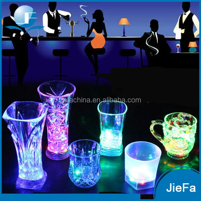 
2017 Color Changing Pub Party Flashing Plastic Led Glasses LED Jar Cups Led Glass 