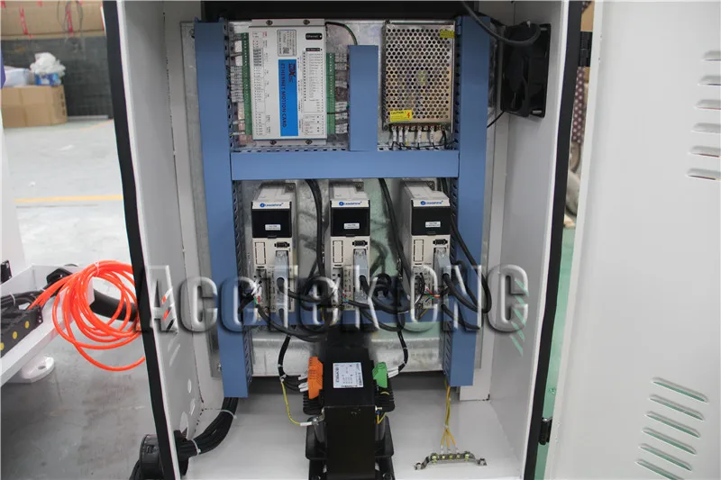 Wood Metal Milling Mould Making CNC Machine ATC CNC Router 6090 3 Axis For Sale With Auto Tool Changer