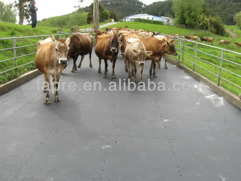 Interlocked Dairy Cow Flooring Mats Rubber Mat/rubber Floors For Cow