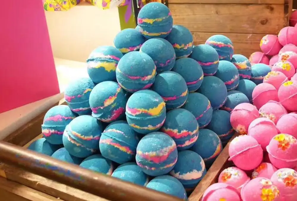This is an image of Challenger Bath Bomb Private Label Suppliers Usa This is a photo of Challenger Bath Bomb Private Label Suppliers Usa