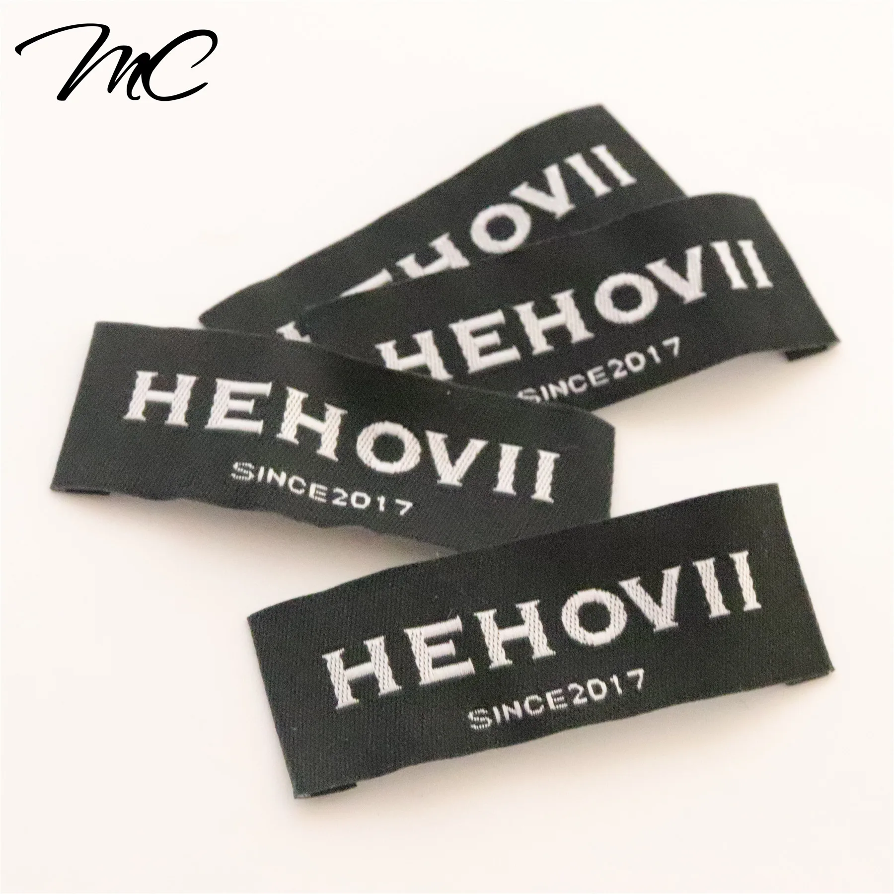 

Customized High Quality Main Shirt Neck Label Tag Woven Garment Label