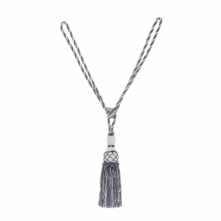 tassel7
