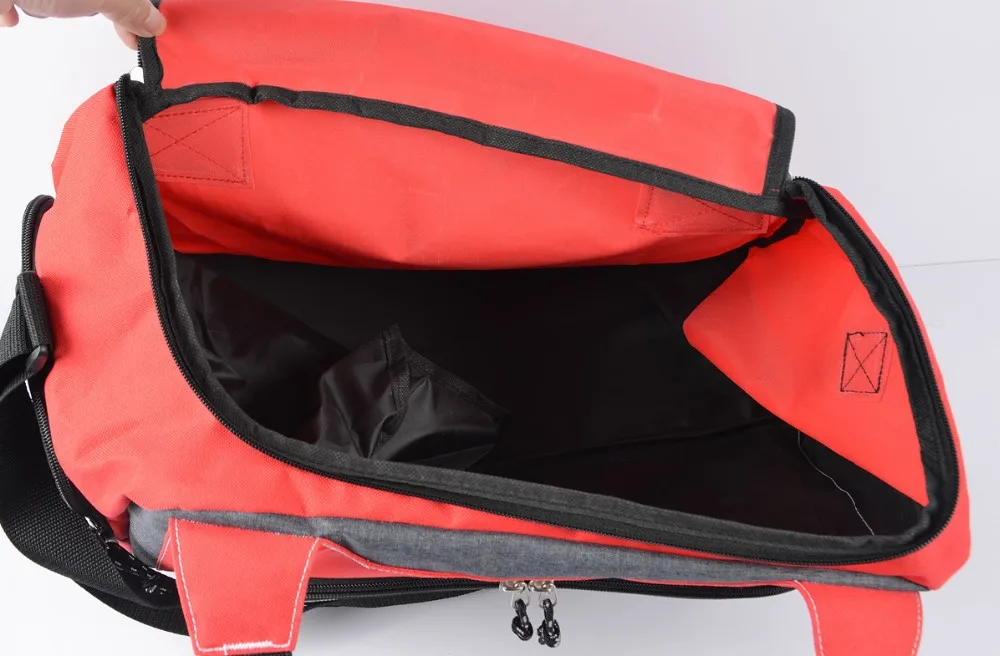 Promotional outdoor good quality Polyester duffel travel sport bag