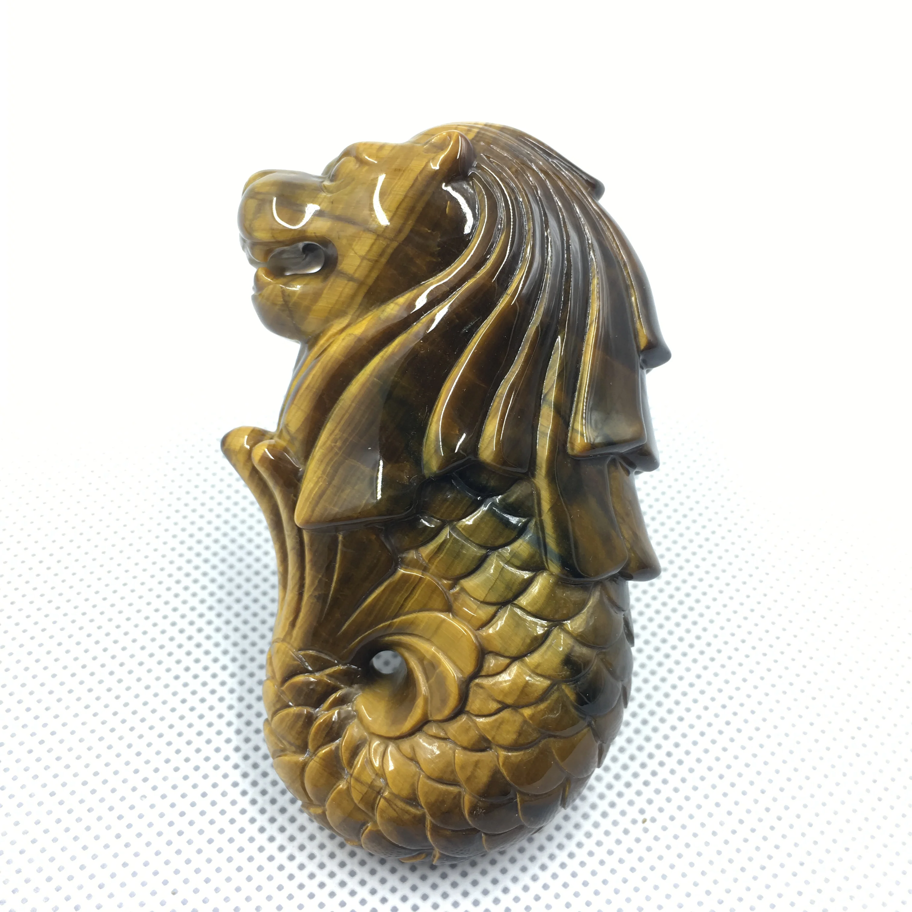 

Beautiful Hand Carved Tiger Eye Stone Merlion Singapore Souvenir