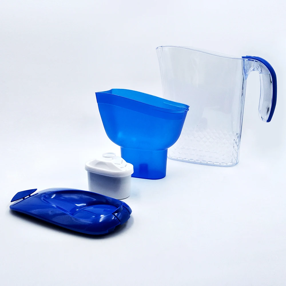 
0.7 gallon 10-cup large water pitcher with water filter 