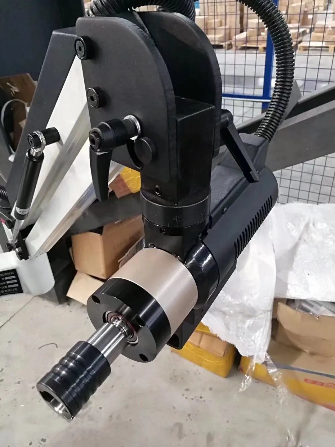 Universal/horizontal Type Electric Rubber Nut Tapping Machine M3m12 Cnc Self Tapping Screw