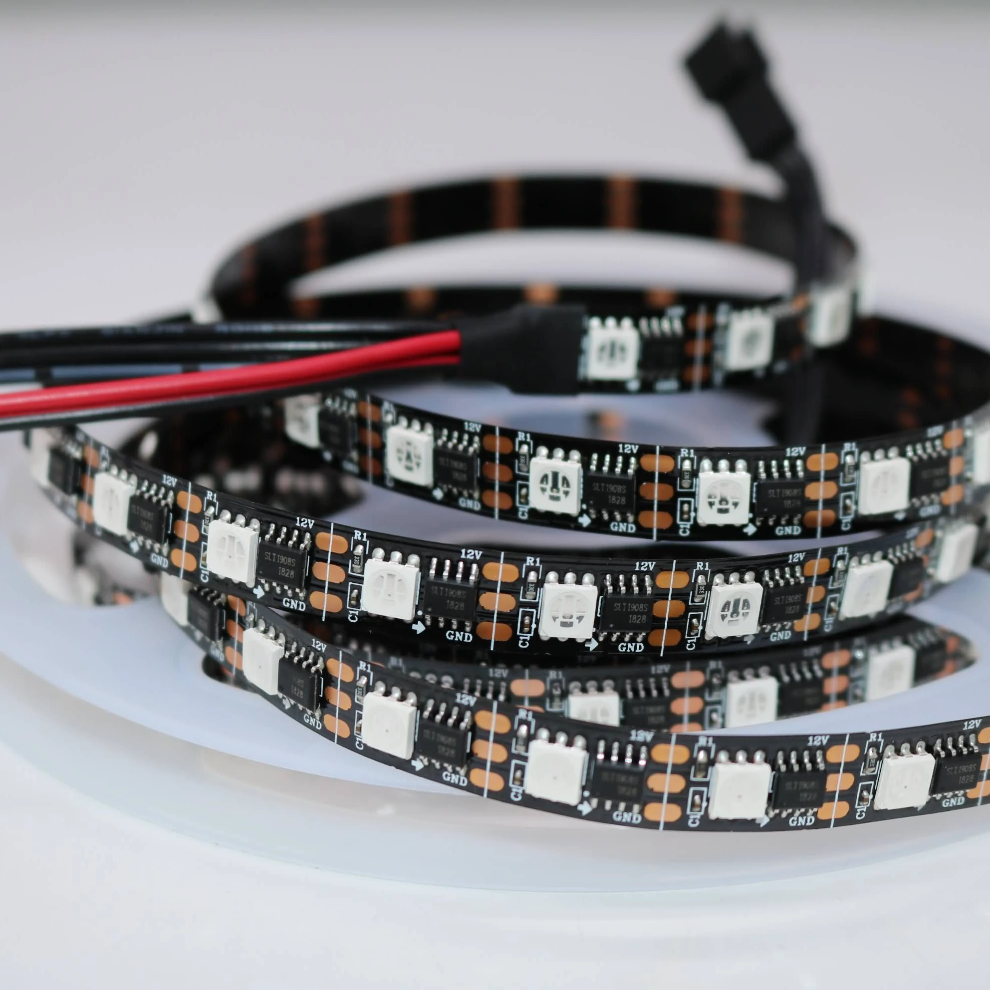 RGB led pixels dream color led strip ws2812b ws2801 1908 led chasing strip light 5050 20m