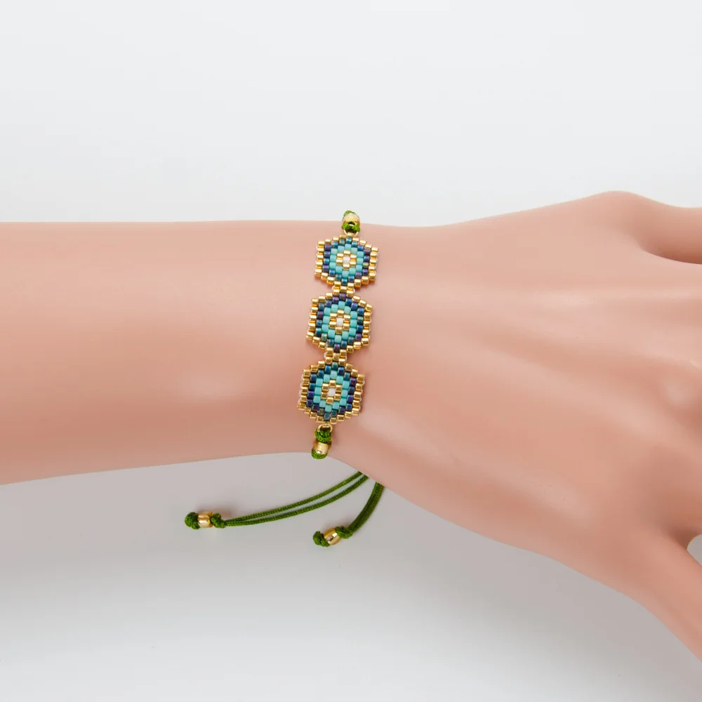 9874586260_675665172 (1).jpg